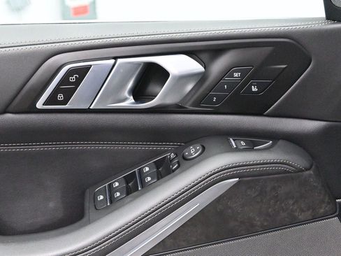 Used 2024 BMW X5 xDrive40i AWD/4WD image 13