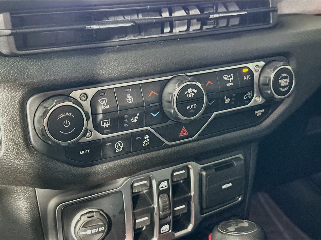 Used 2025 Jeep Wrangler Unlimited Sport AWD/4WD image 20