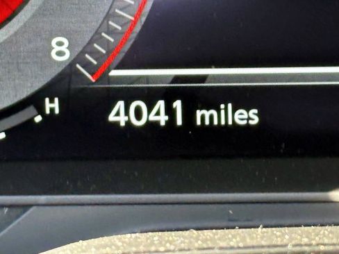 Certified 2025 Nissan Pathfinder Platinum w/ Cargo Package image 28