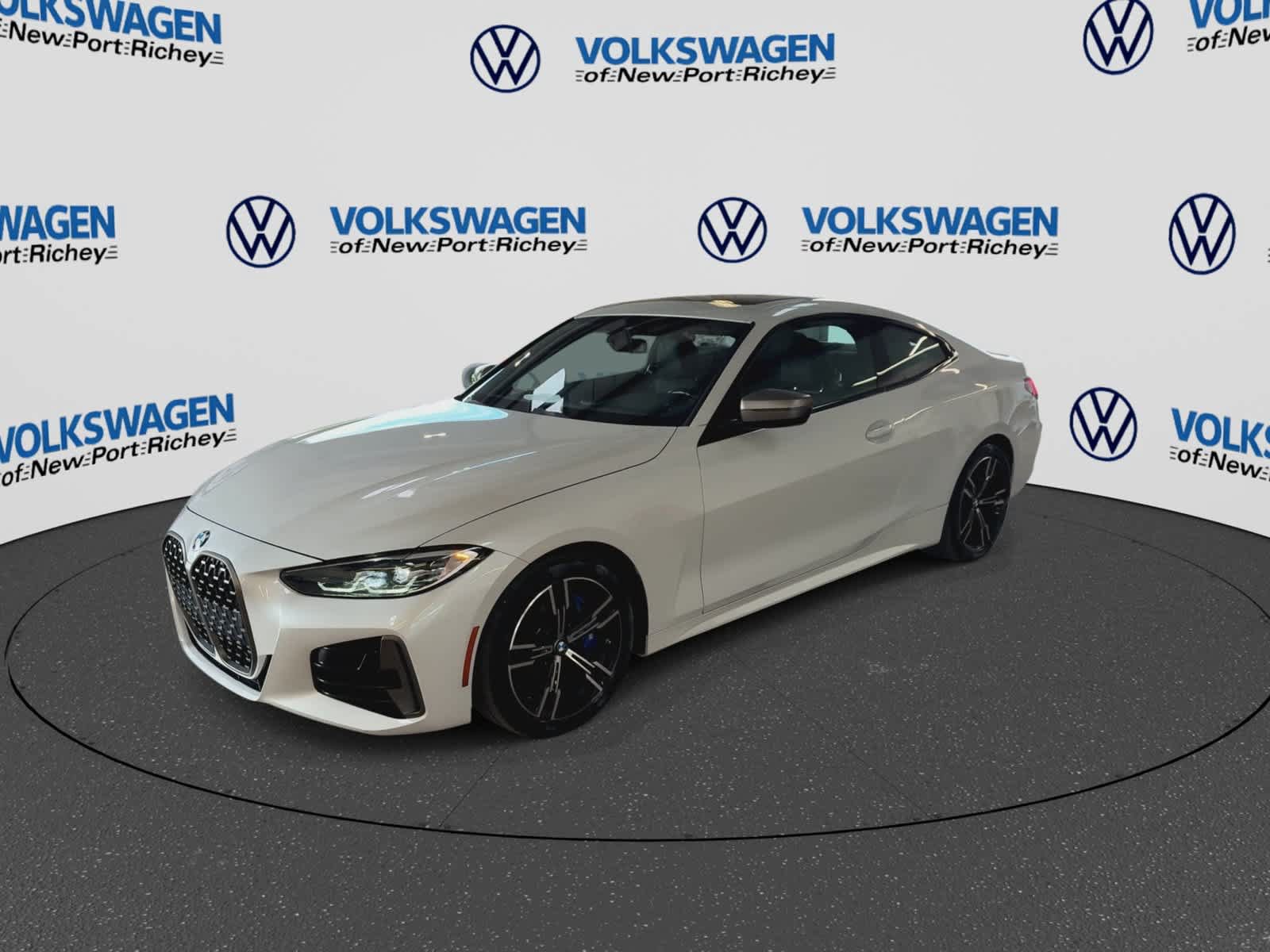 Used 2022 BMW M440i Coupe RWD image 4