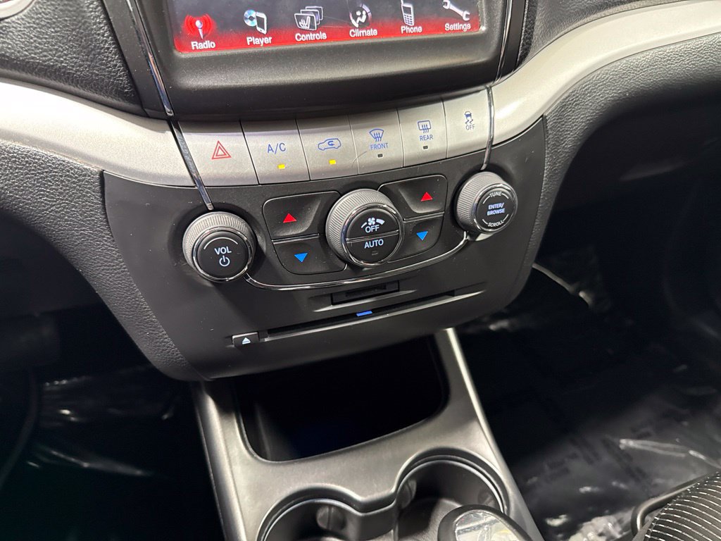 Used 2014 Dodge Journey SXT w/ Flexible Seating Group FWD image 26