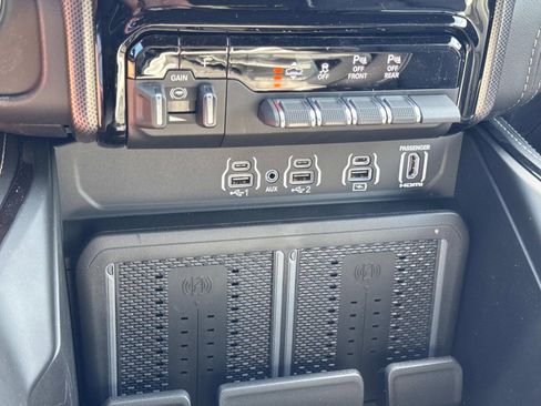 New 2026 RAM 1500 Limited w/ Night Edition AWD/4WD image 34
