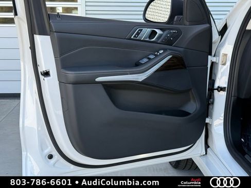 Used 2023 BMW X7 xDrive40i AWD/4WD image 20