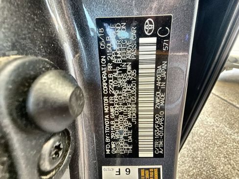 Used 2018 Toyota Prius One FWD image 32