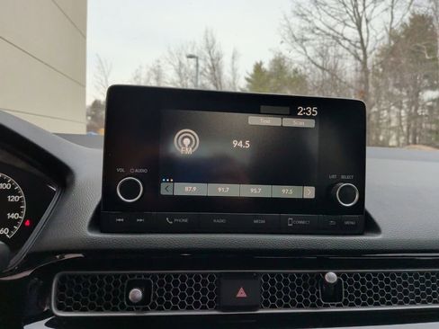 Used 2023 Honda Civic Sport image 19