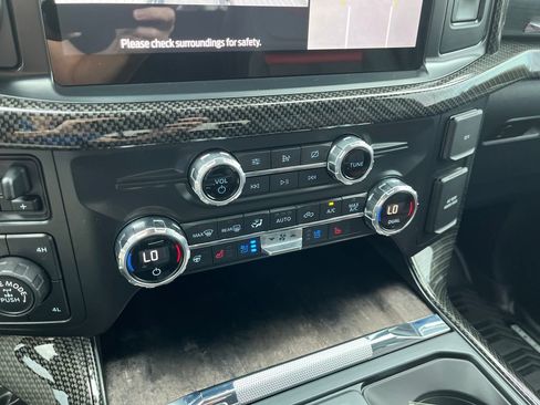 Used 2021 Ford F150 Lariat w/ Equipment Group 502A High AWD/4WD image 21