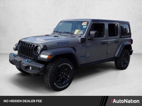 Used 2023 Jeep Wrangler Unlimited w/ Cold Weather Group AWD/4WD image 1