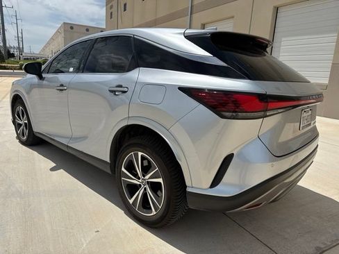 Used 2023 Lexus RX 350 FWD image 9