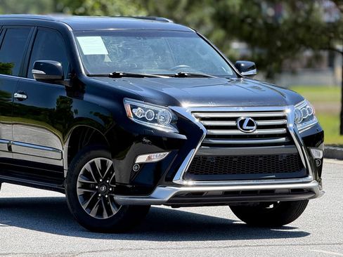 Used 2018 Lexus GX 460 Premium AWD/4WD image 49