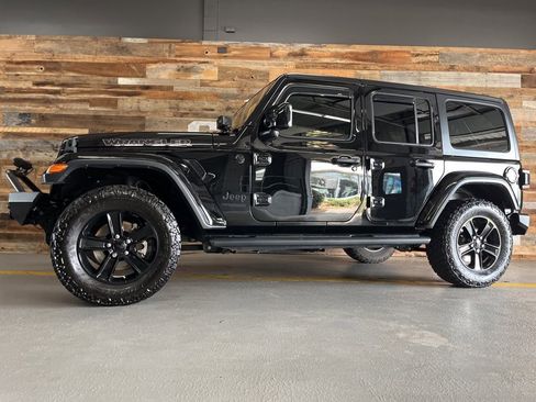 Used 2022 Jeep Wrangler Unlimited Sport image 51
