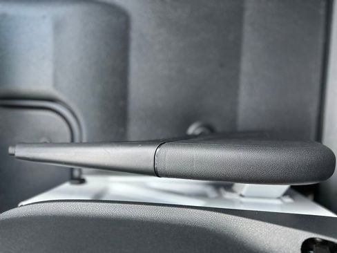 Used 2024 Mercedes-Benz Sprinter 144 Cargo image 43