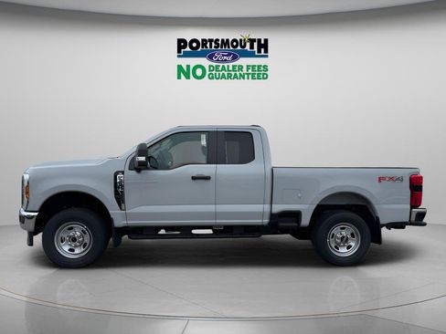 New 2026 Ford F350 XL w/ 360-Degree Camera Package AWD/4WD image 2