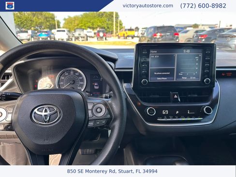 Used 2020 Toyota Corolla LE image 15