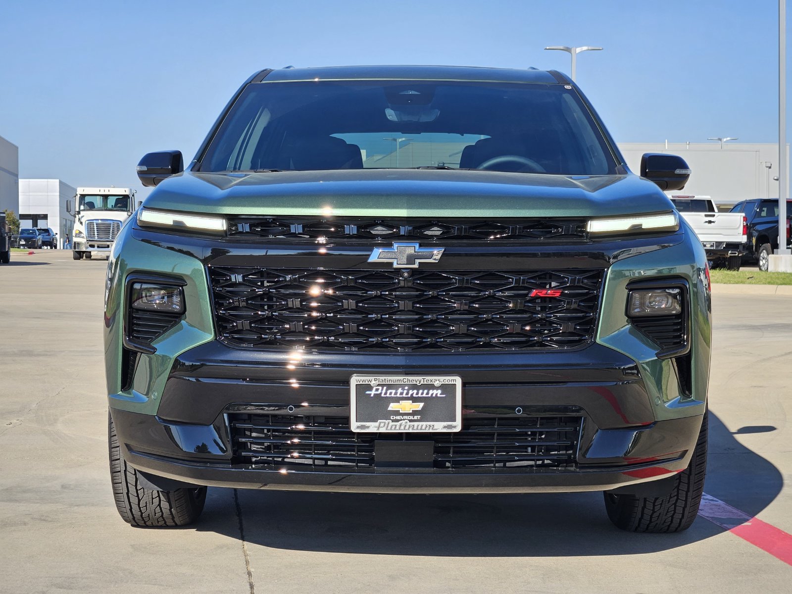 New 2027 Chevrolet Traverse RS w/ LPO, Floor Liner Package FWD image 6