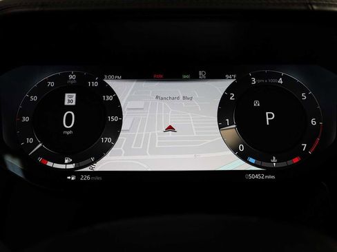 Used 2023 Land Rover Range Rover Long Wheelbase First Edition image 22