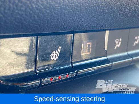 Used 2020 Chevrolet Blazer LT FWD image 29