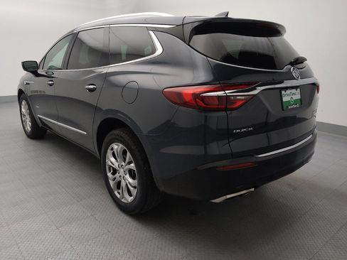 Used 2018 Buick Enclave Avenir w/ Avenir Technology Package AWD/4WD image 5