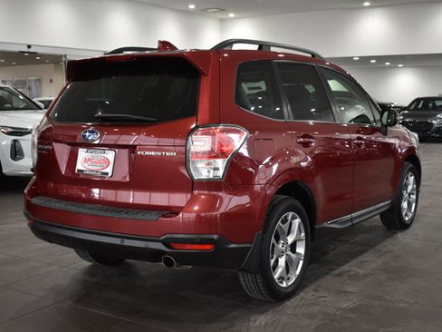 Used 2018 Subaru Forester 2.5i Touring w/ Popular Package #3B image 11