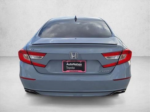 Used 2022 Honda Accord Sport image 6
