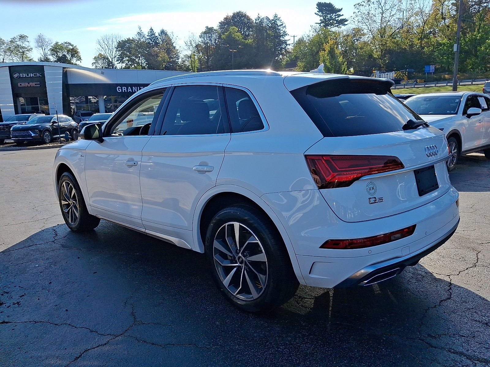 Used 2023 Audi Q5 2.0T Premium Plus AWD/4WD image 4
