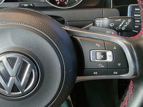 Used 2016 Volkswagen GTI SE w/ Lighting Package (SEL) image 27