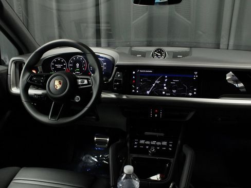 New 2026 Porsche Cayenne S AWD/4WD image 10