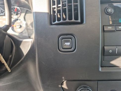 Used 2022 Chevrolet Express 3500 w/ Power Convenience Package image 23