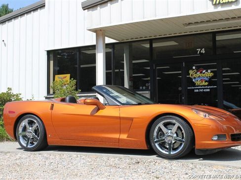 Used 2007 Chevrolet Corvette Convertible w/ Preferred Equipment Group RWD image 21
