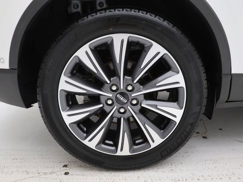 Used 2022 Lincoln Corsair Reserve w/ Equipment Group 201A AWD/4WD image 9