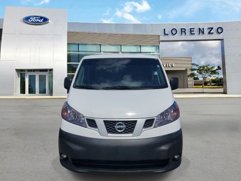 Used 2018 Nissan NV200 S w/ Cruise Control Package image 2