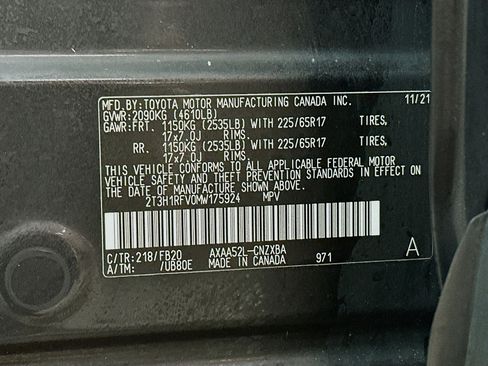 Used 2021 Toyota RAV4 LE image 29