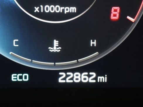 Used 2023 Kia Sorento SX image 13