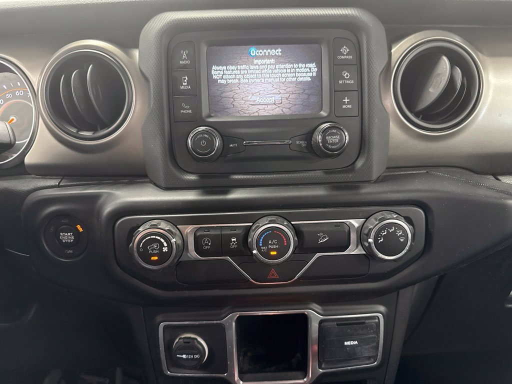 Used 2018 Jeep Wrangler Unlimited Sport AWD/4WD image 20