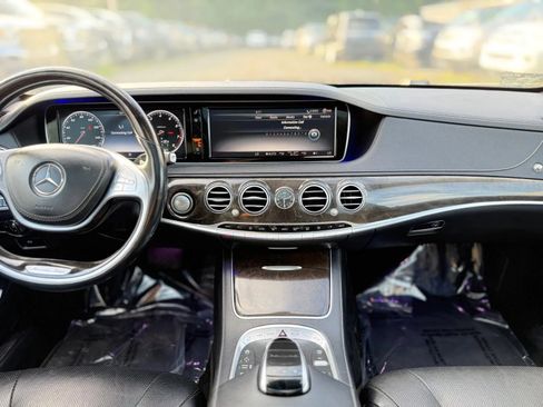 Used 2015 Mercedes-Benz S 550 4MATIC Sedan image 24