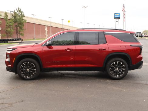 New 2026 Chevrolet Traverse LT w/ Sun and Wheel Package image 30