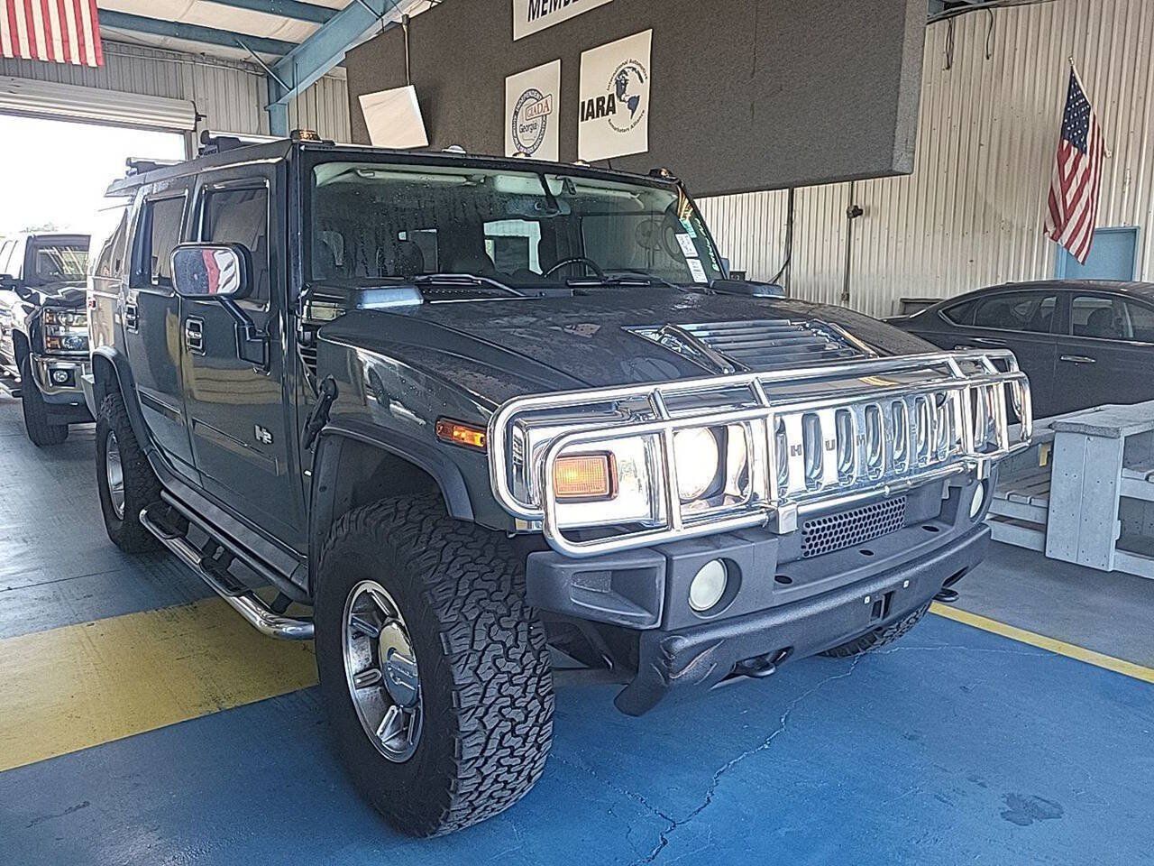 Used 2005 HUMMER H2 w/ Preferred Equipment Group AWD/4WD image 10