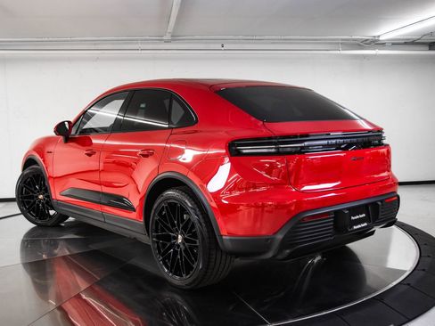 New 2026 Porsche Macan Electric image 3