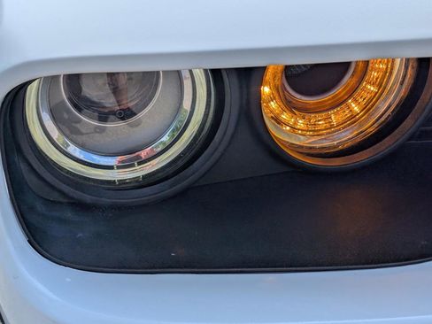 Used 2021 Dodge Challenger R/T Scat Pack RWD image 10