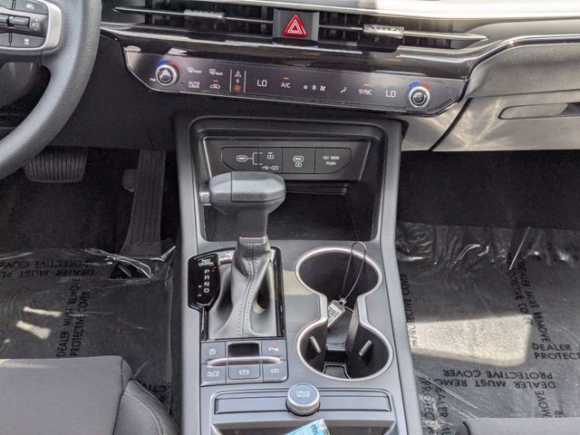 New 2026 Kia K5 LXS FWD image 18
