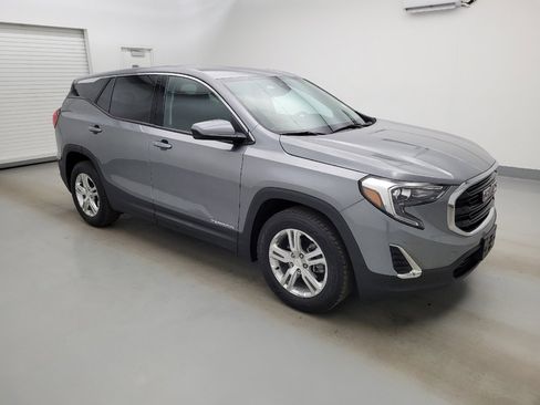 Used 2020 GMC Terrain SLE image 11