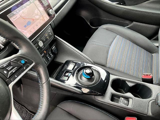 Certified 2025 Nissan Leaf SV Plus FWD image 20