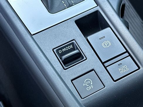 New 2026 Nissan Sentra SV w/ SV Convenience Package FWD image 28