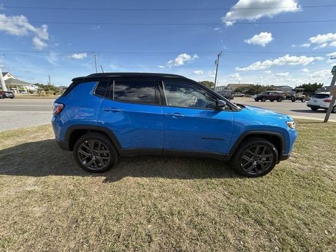 New 2026 Jeep Compass Limited image 8