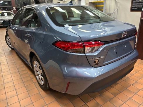 Used 2024 Toyota Corolla LE image 7