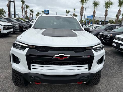New 2026 Chevrolet Colorado ZR2 AWD/4WD image 3