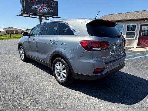Used 2020 Kia Sorento LX FWD image 9