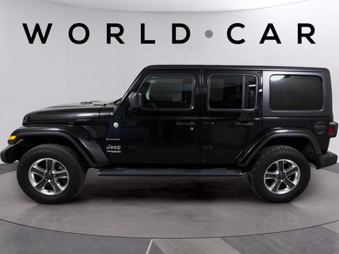 Used 2021 Jeep Wrangler Unlimited Sahara AWD/4WD image 6