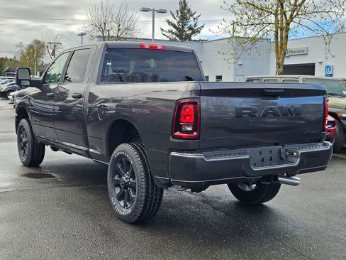 New 2026 RAM 2500 Big Horn AWD/4WD image 5