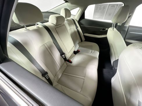 Used 2023 Hyundai Sonata SEL w/ Preferred Accessory Package FWD image 26