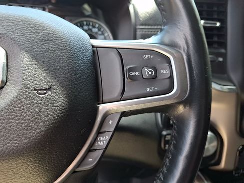 Used 2020 RAM 1500 Laramie AWD/4WD image 21